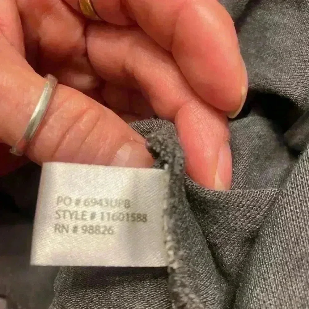 U.S.Polo Assn. collared shirt in gray with navy logo Men’s size large - Picture 7 of 7